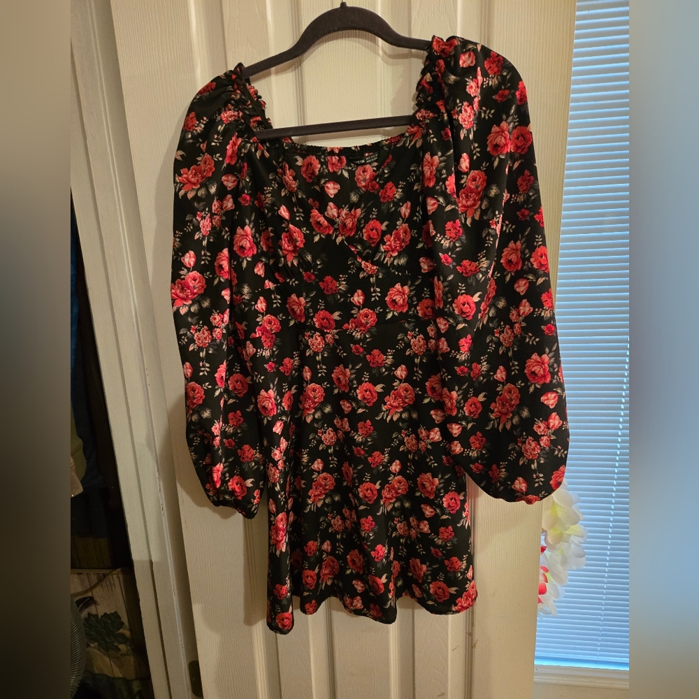 SHEIN long sleeve floral dress, size small